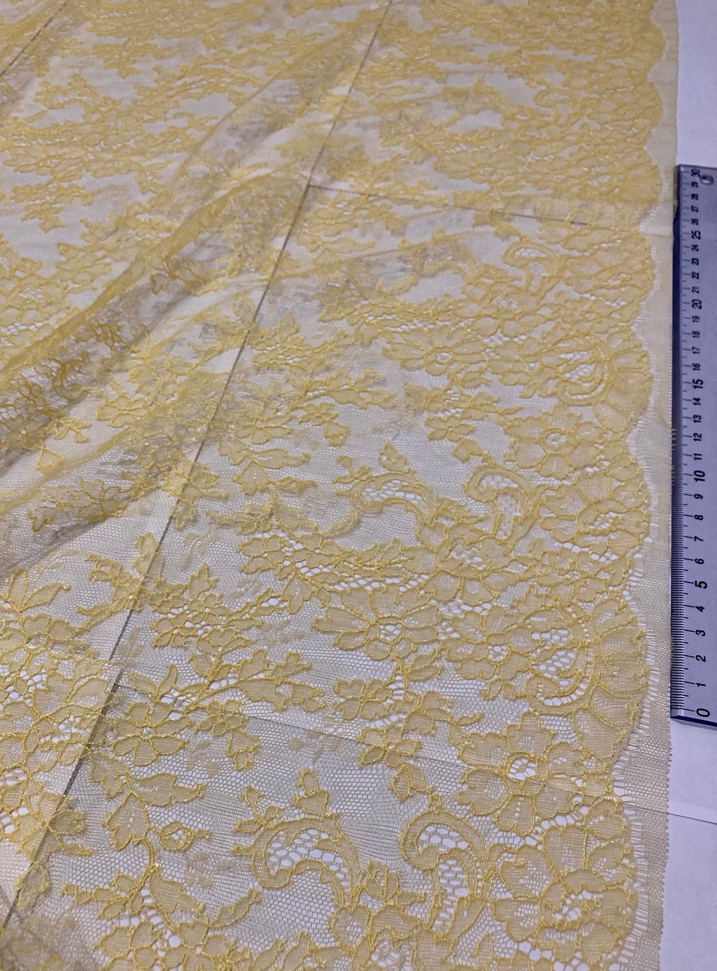 リバーレース 12078.2/130 広幅 約130㎝ 黄色/JAUNE