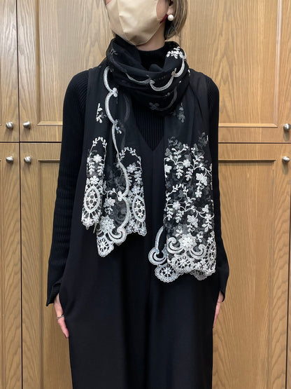 刺繍レースのストール